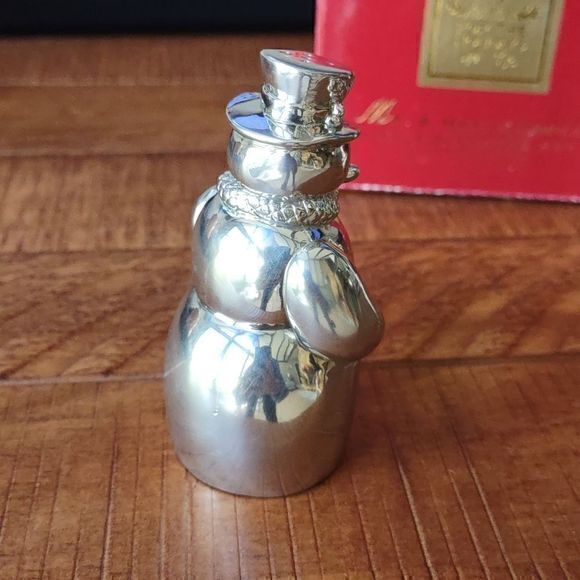 Lenox Kirk Stieff Collection Mr. & Mrs. Snowman Pewter Salt and Pepper‎ Shakers - Picture 5 of 11